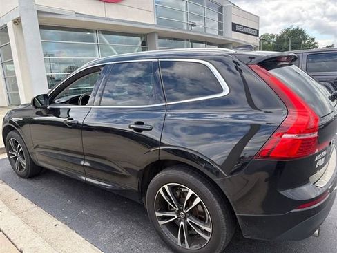 Used 2020 Volvo XC60 T6 Momentum AWD/4WD image 12