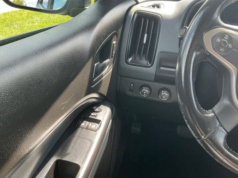Used 2016 Chevrolet Colorado Z71 AWD/4WD image 25