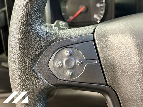 Used 2015 GMC Sierra 2500 4x4 Regular Cab w/ Sierra Convenience Package image 12