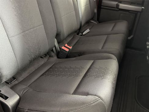 Used 2019 Ford F150 XLT w/ Equipment Group 302A Luxury AWD/4WD image 15
