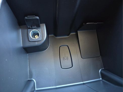 New 2025 Ford Ranger XLT w/ Black Appearance Package image 21