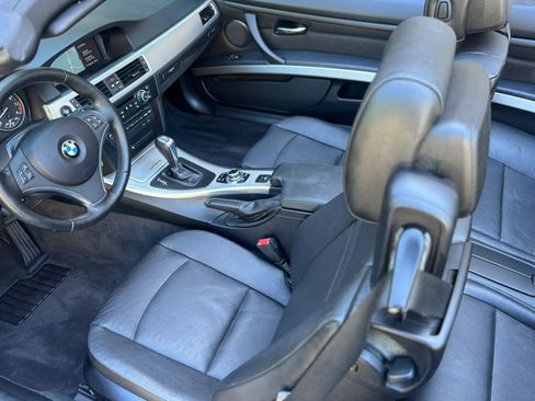Used 2013 BMW 328i Convertible RWD image 22
