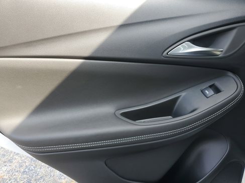 New 2026 Buick Encore GX Avenir image 10