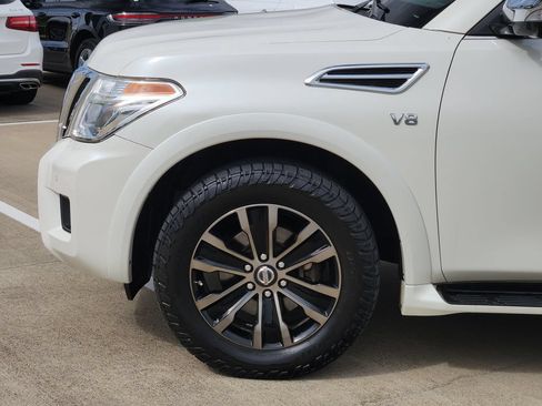 Used 2019 Nissan Armada Platinum w/ Captain's Chairs Package AWD/4WD image 8