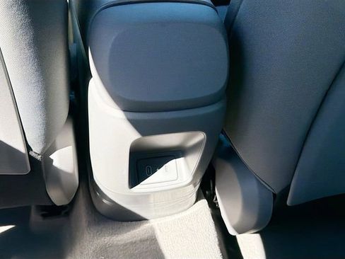 New 2026 Hyundai Elantra SE w/ Cargo Package FWD image 24