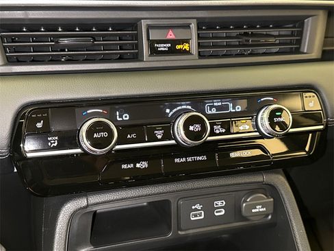 New 2025 Honda Pilot EX-L image 28