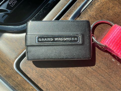 Used 2022 Jeep Grand Wagoneer Series I w/ Convenience Group III AWD/4WD image 42