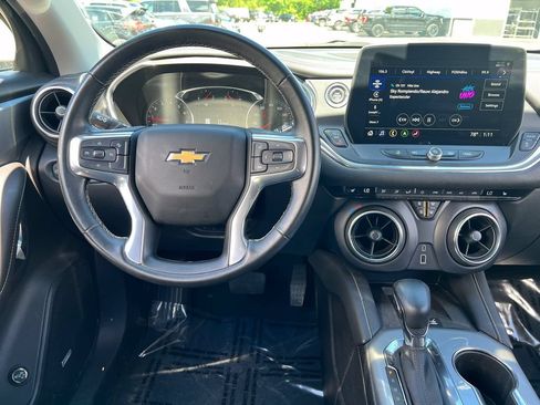 Used 2024 Chevrolet Blazer LT w/ Sound & Technology Package AWD/4WD image 9