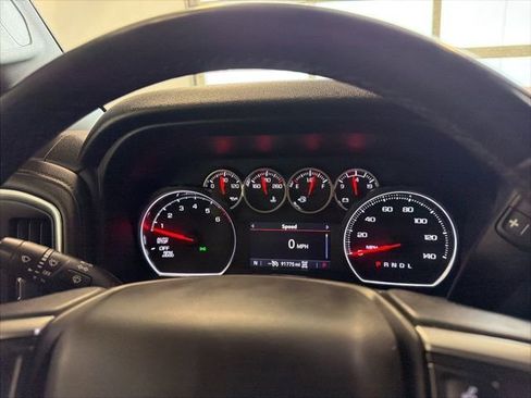 Used 2021 Chevrolet Silverado 1500 LT w/ Z71 Off-Road Package image 28