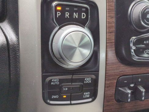 Used 2017 RAM 1500 Laramie w/ Convenience Group image 37