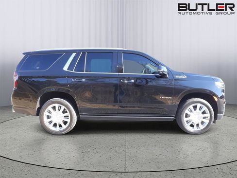 Used 2024 Chevrolet Tahoe High Country image 7