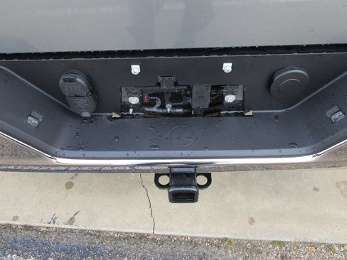 Used 2026 GMC Sierra 1500 SLE AWD/4WD image 14