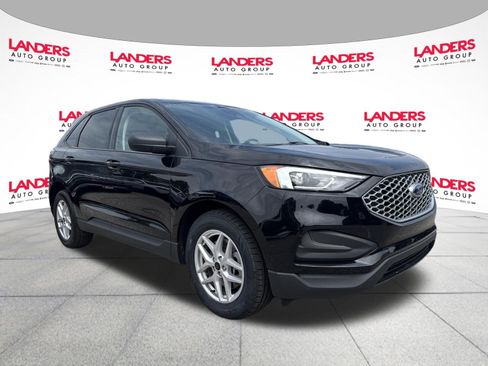 Used 2023 Ford Edge SE AWD/4WD image 1