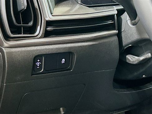 Used 2025 Kia Sorento S w/ Panoramic Sunroof Package image 8