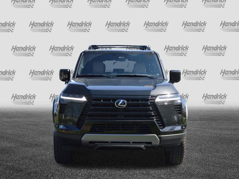 Used 2025 Lexus GX 550 image 6