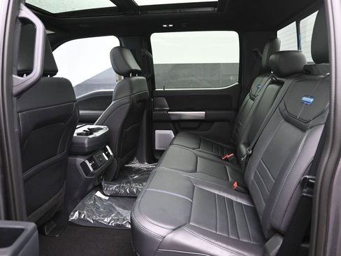 New 2025 Ford F150 Platinum w/ Equipment Group 702A High image 27