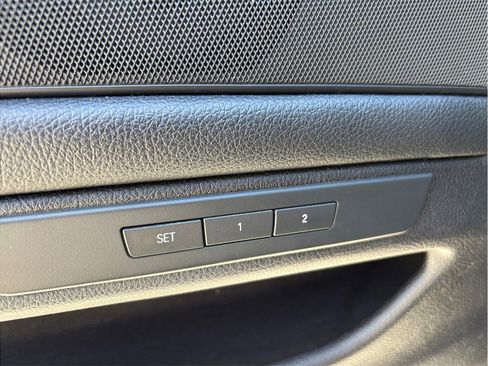 Used 2016 BMW 528i Sedan image 22