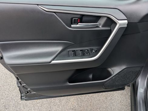 Used 2023 Toyota RAV4 XLE w/ XLE Grade Weather Package image 15