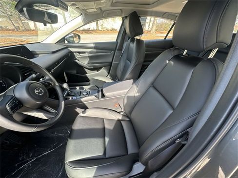 New 2026 MAZDA MAZDA3 2.5 S Sedan w/ Preferred Pkg image 11