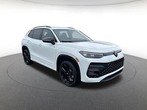 New 2026 Volkswagen Tiguan SE R-Line AWD/4WD image 1