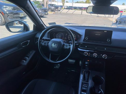 Used 2023 Honda Civic Sport image 17