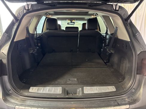 Used 2019 INFINITI QX60 Luxe w/ Sensory Package image 16