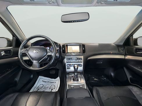 Used 2011 INFINITI G37 Journey RWD image 31