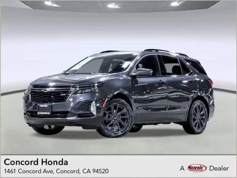 Used 2023 Chevrolet Equinox RS image 1