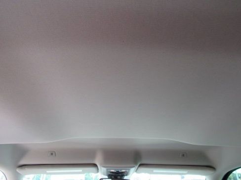 Used 2018 RAM 1500 Sport image 26