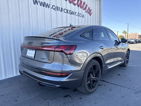 Used 2023 Audi e-tron Premium w/ Convenience Plus Package image 43