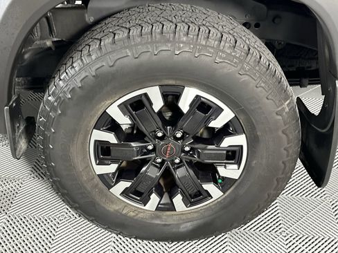 Certified 2024 Nissan Frontier Pro-X RWD image 10