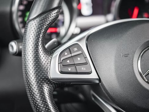 Used 2017 Mercedes-Benz SLC 43 AMG image 42
