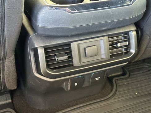 Used 2022 Ford F150 XLT w/ Equipment Group 302A High image 16