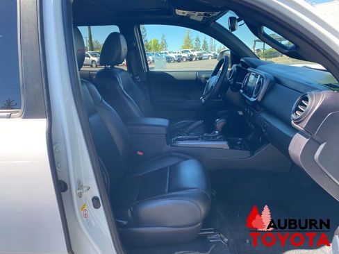 Used 2019 Toyota Tacoma TRD Pro AWD/4WD image 17