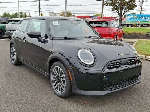 New 2026 MINI Cooper S image 2