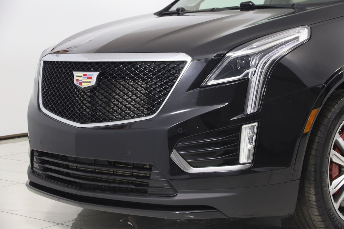 Used 2023 Cadillac XT5 Sportv w/ LPO, Floor Liner Package AWD/4WD image 54
