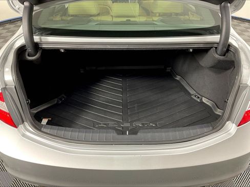 Used 2015 Hyundai Azera FWD image 39