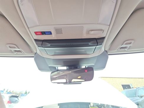 Certified 2024 Subaru Ascent Premium w/ Convenience Package image 22