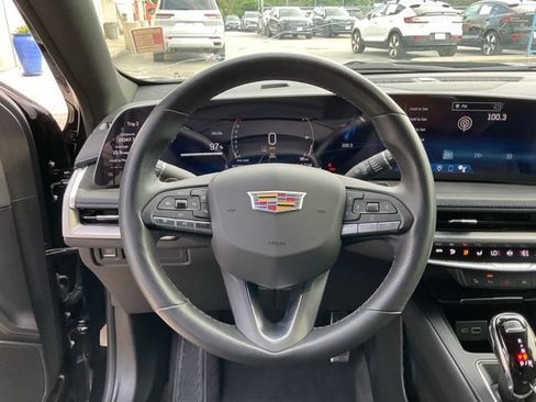 Used 2025 Cadillac XT4 Sport w/ Cold Weather Package FWD image 21