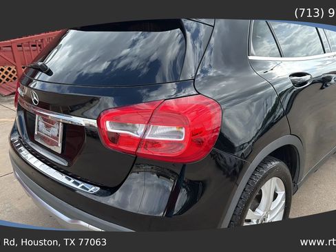 Used 2018 Mercedes-Benz GLA 250 image 21