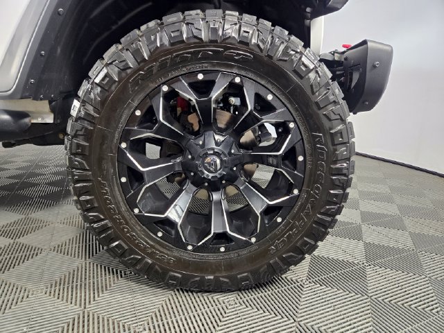 Used 2020 Jeep Wrangler Unlimited Rubicon AWD/4WD image 12