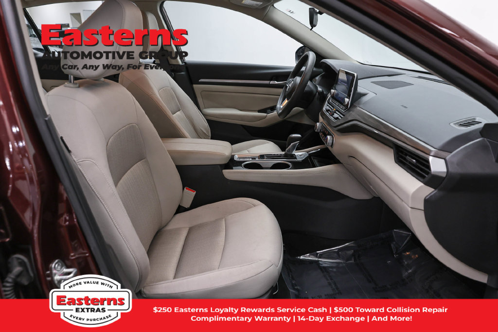 Used 2023 Nissan Altima 2.5 SV AWD/4WD image 25