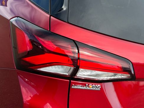 Used 2023 Chevrolet Equinox RS image 32