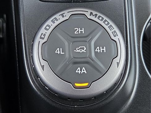 Certified 2023 Ford Bronco Wildtrak image 19