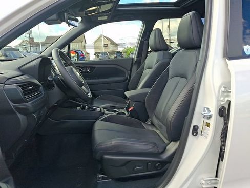 Used 2025 Subaru Forester Touring AWD/4WD image 15