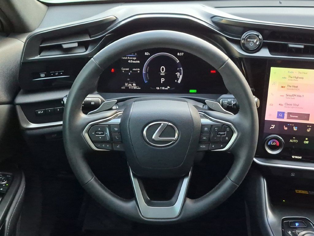 Used 2025 Lexus RZ 300e FWD image 19