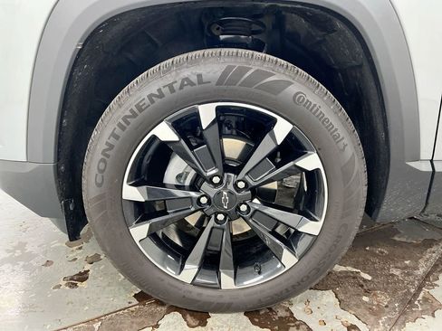 Used 2025 Chevrolet Equinox RS AWD/4WD image 26