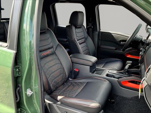 New 2026 Nissan Frontier PRO-4X AWD/4WD image 19