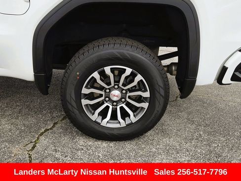 Used 2023 GMC Sierra 1500 AT4 AWD/4WD image 12