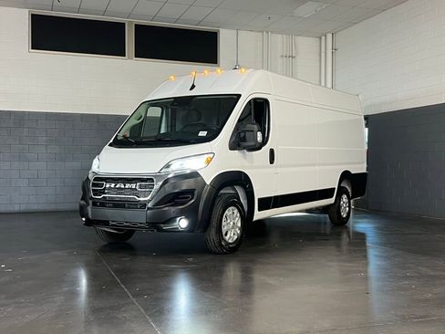Used 2025 RAM ProMaster 3500 w/ Quick Order Package 22G SLT image 4